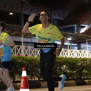 Runner Photo 7090943