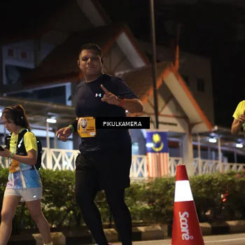 Runner Photo 7090965