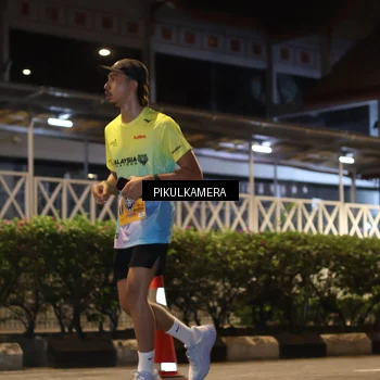 Runner Photo 7090982