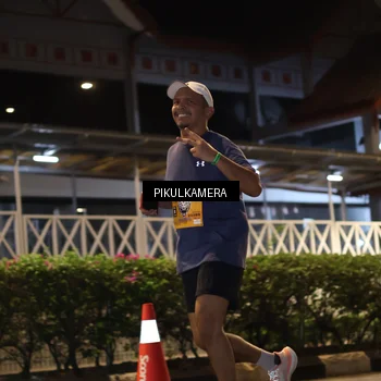 Runner Photo 7091016