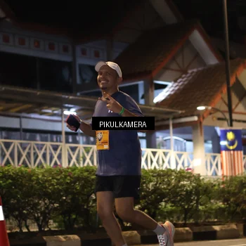 Runner Photo 7091017