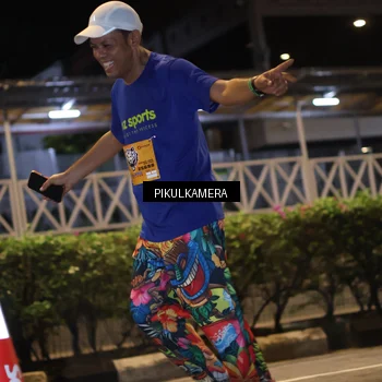 Runner Photo 7091019