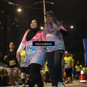 Runner Photo 7091027