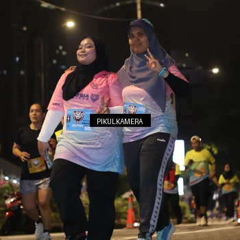 Runner Photo 7091028