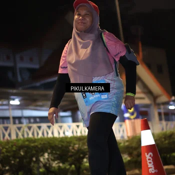Runner Photo 7091063