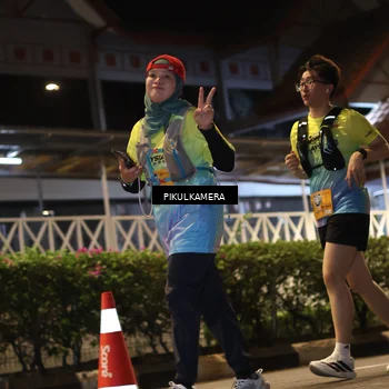 Runner Photo 7091076