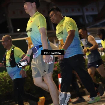 Runner Photo 7091084