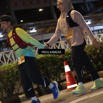 Runner Photo 7091093