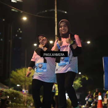 Runner Photo 7091100