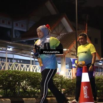 Runner Photo 7091154