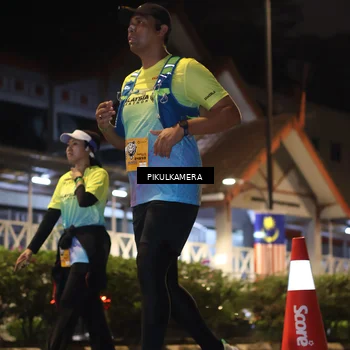 Runner Photo 7091160