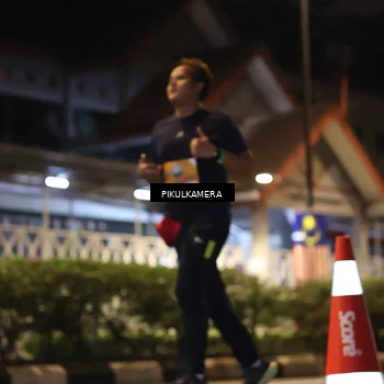 Runner Photo 7091165