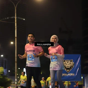 Runner Photo 7091175