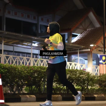 Runner Photo 7091221