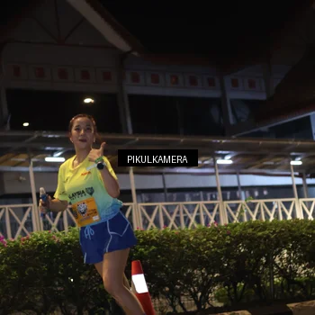 Runner Photo 7091281