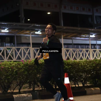 Runner Photo 7091338