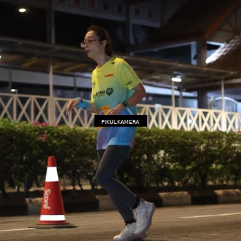Runner Photo 7091340