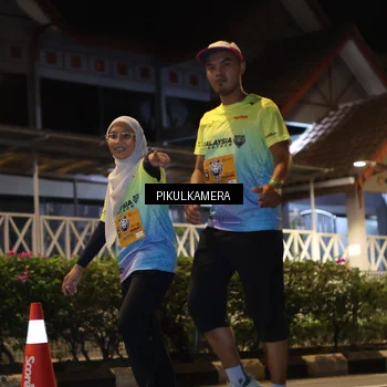 Runner Photo 7091365