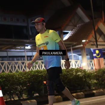 Runner Photo 7091373