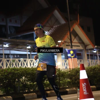 Runner Photo 7091376