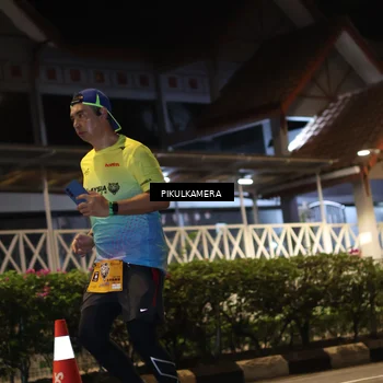 Runner Photo 7091387