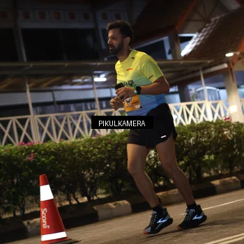 Runner Photo 7091399