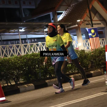Runner Photo 7091403