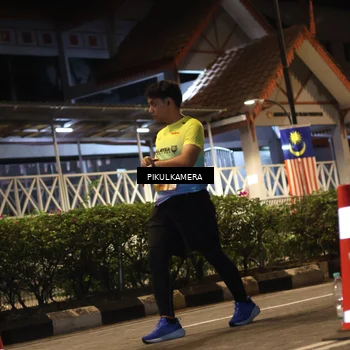 Runner Photo 7091406