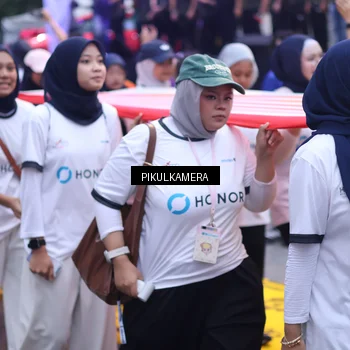 Runner Photo 7091469