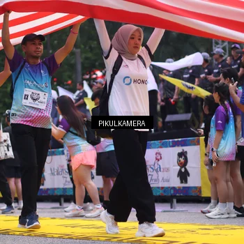 Runner Photo 7091662