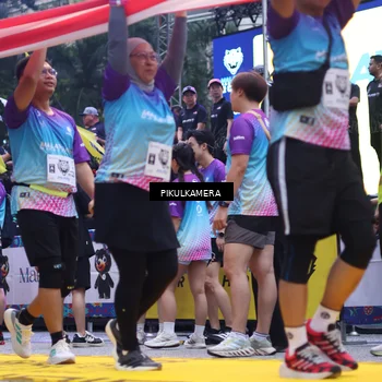 Runner Photo 7091684