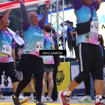 Runner Photo 7091687