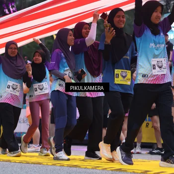 Runner Photo 7091692
