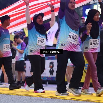 Runner Photo 7091695