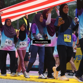 Runner Photo 7091697