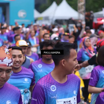 Runner Photo 7091718