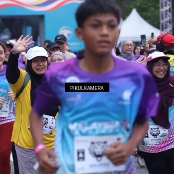 Runner Photo 7091728