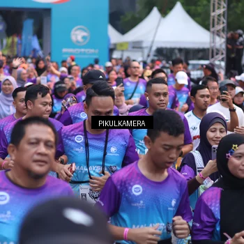 Runner Photo 7091730