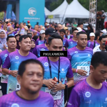 Runner Photo 7091733