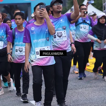 Runner Photo 7091741