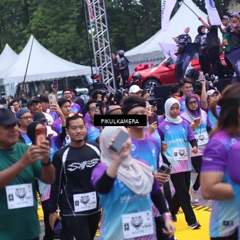 Runner Photo 7091765