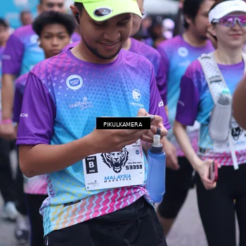Runner Photo 7091879