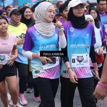 Runner Photo 7091887