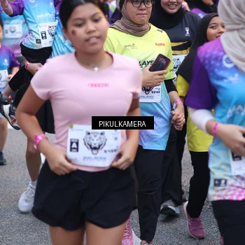 Runner Photo 7091889