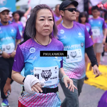 Runner Photo 7091904
