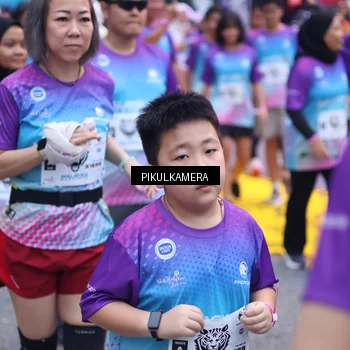 Runner Photo 7091905