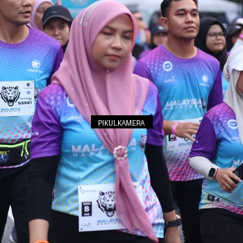 Runner Photo 7091915