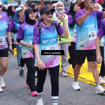 Runner Photo 7091916