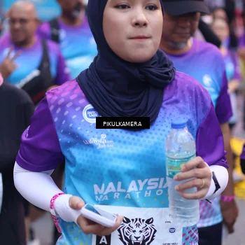 Runner Photo 7091934