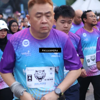 Runner Photo 7091937